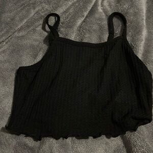 Black small cable knit material crop top